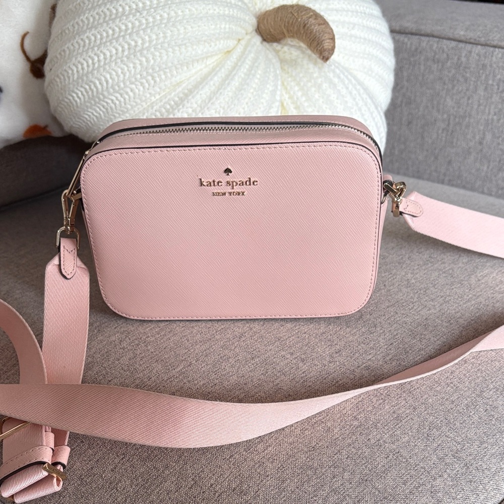 Kate Spade Blush Crossbody Bag, perfect shape